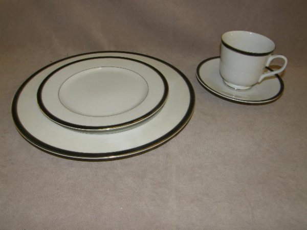 SET OF SANGO 'DIPLOMAT' CHINA