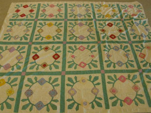 VINTAGE QUILT