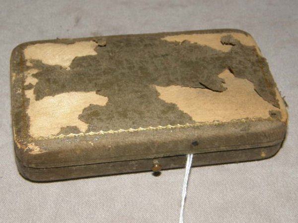 SEWING SET IN FITTED CASE -STERLING - 2