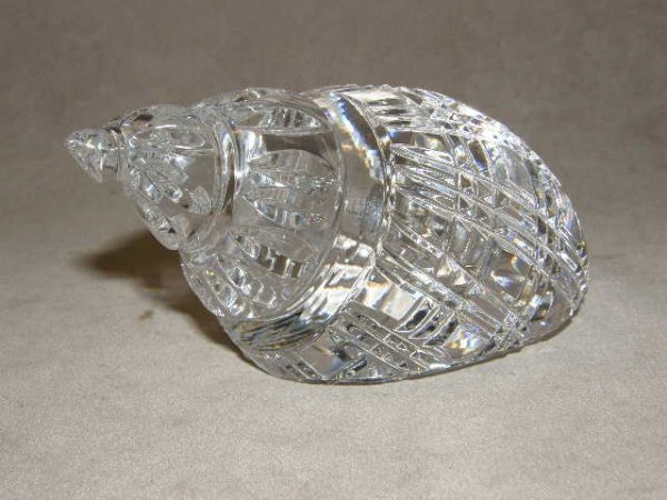 WATERFORD SHELL FORM PAPERWEIGHT IN BOX