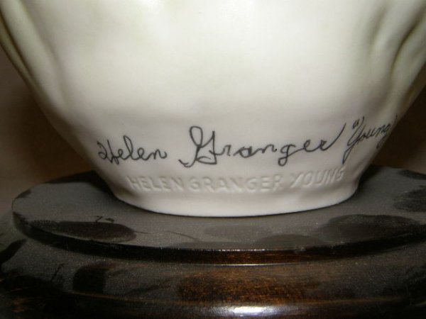 SIGNED PORCELAIN FIGURE HELEN GRANGER YOUNG - 3