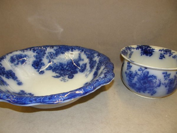 FLOW BLUE BOWL AND CHAMBER POT