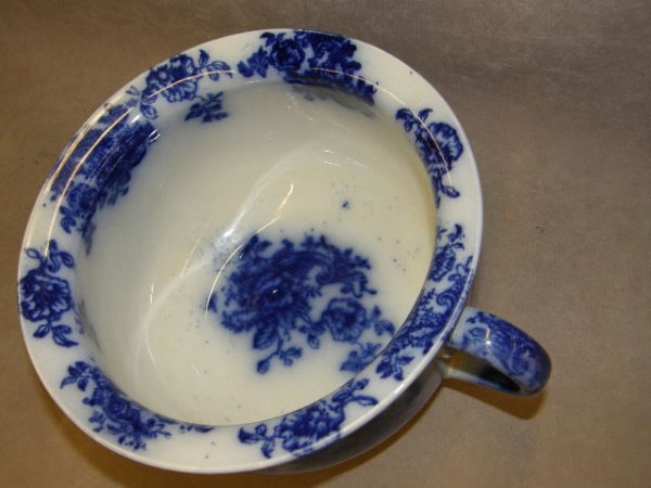 FLOW BLUE BOWL AND CHAMBER POT - 4