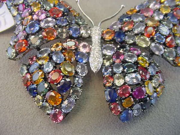18K WHITE GOLD SAPPHIRE& DIAMOND BUTTERFLY BROOCH - 2