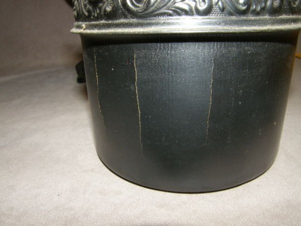 BRADLEY & HUBBARD METAL KEROSENE LAMP BASE - 5
