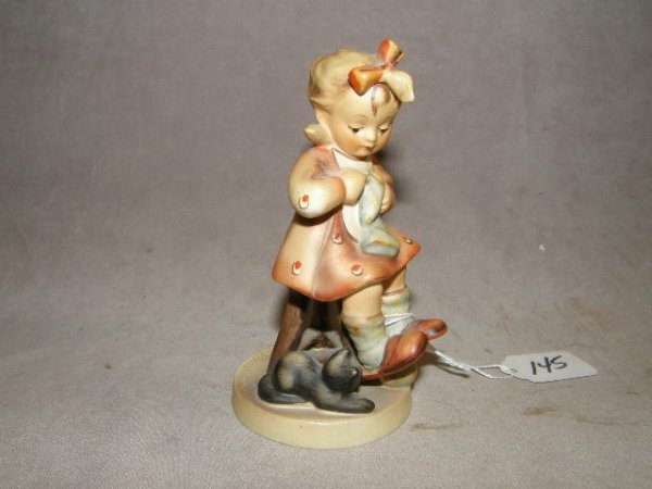HUMMEL FIGURE #133