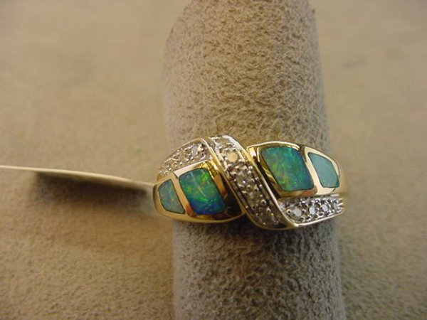 14K GOLD OPAL AND DIAMOND RING