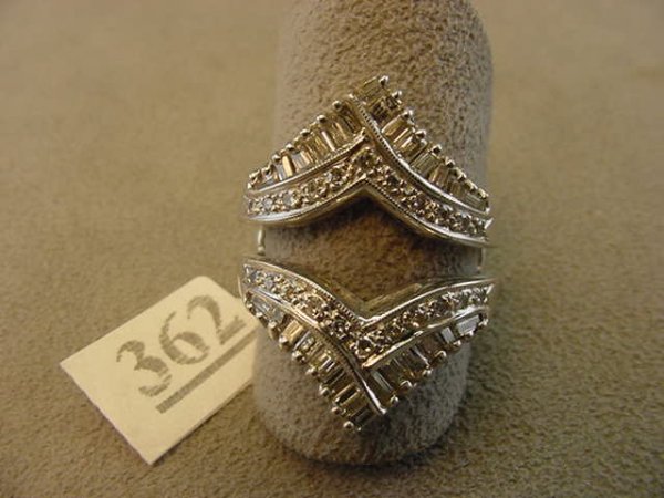 14K WHITE GOLD DIAMOND INSERT RING