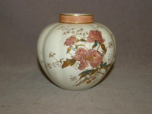 ANTIQUE PORCELAIN DECORATED VASE