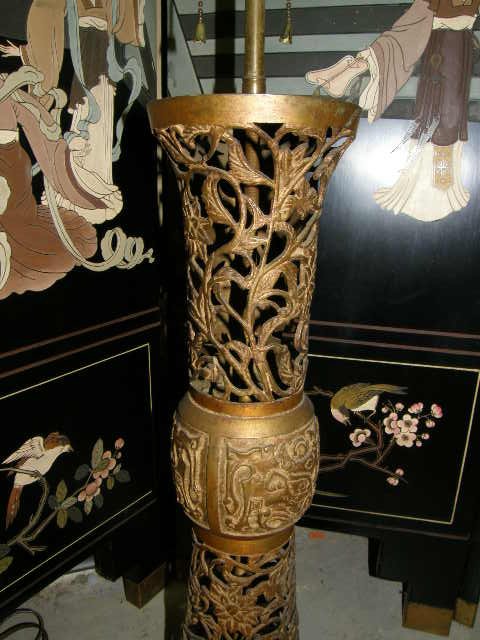 ORIENTAL MOTIF METAL LAMP - 2