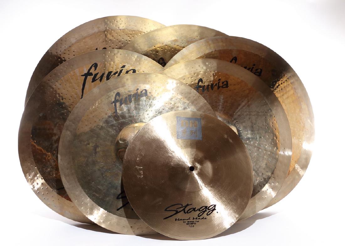 Stagg Drum Cymbal Set with Zildjian Soft bag (1 of 1)