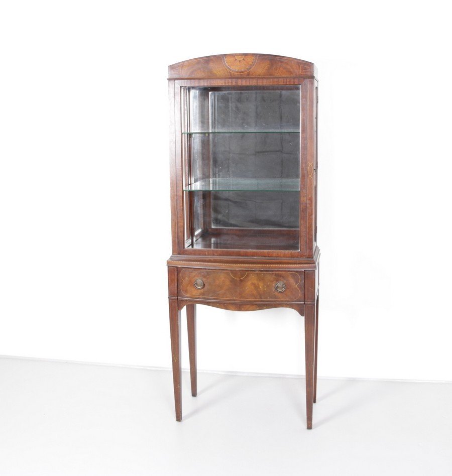Heirloom Weiman Display cabinet (1 of 6)