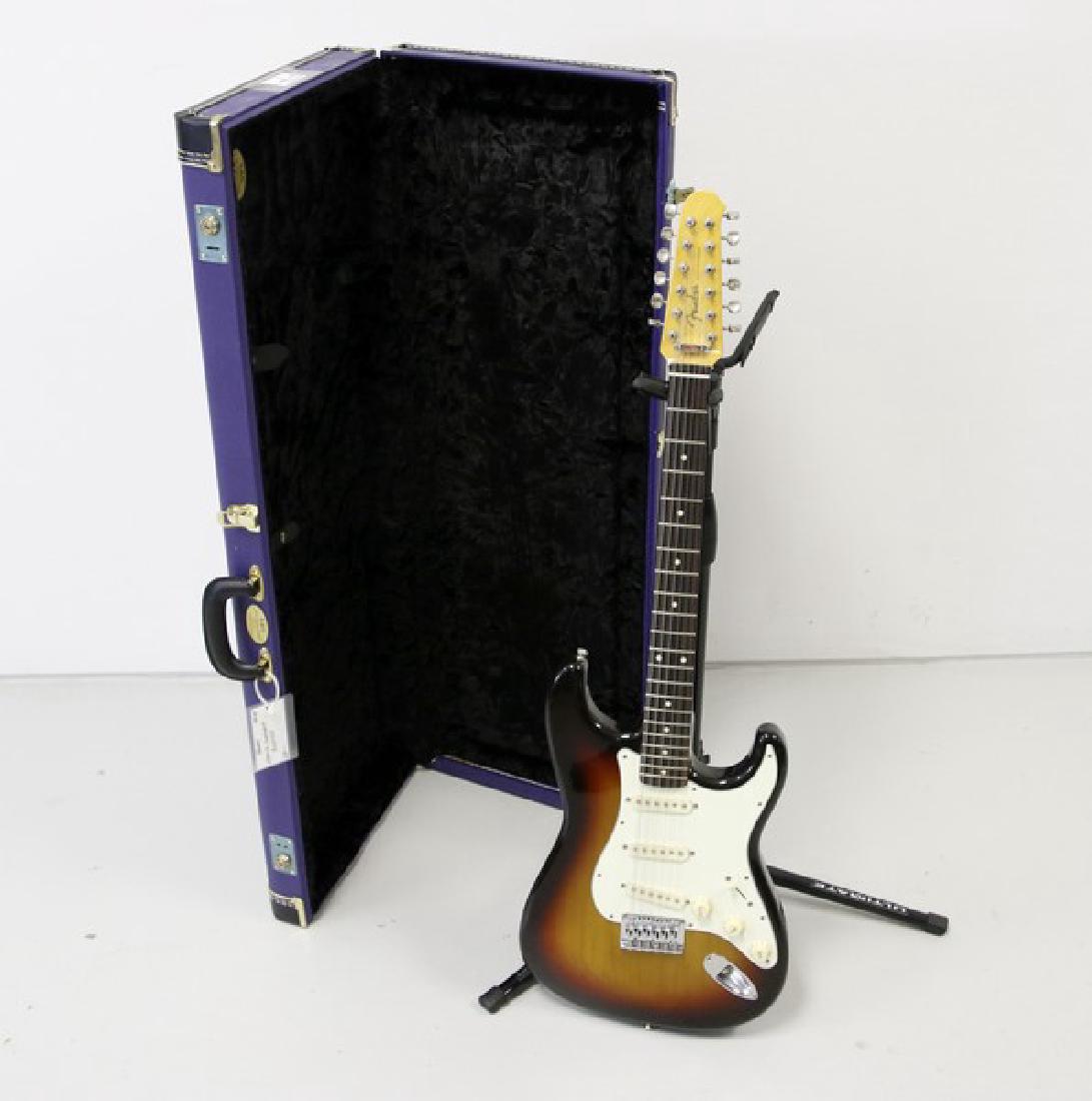 Guitar Fender Electric Twelve String StarBurst Stratoca: Fender Twelve String Electric StarBurst Stratocaster Guitar in Great Condition with G & G Hard Case. With an illustrious history dating back to 1946, Fender has touched and transformed music worldwide