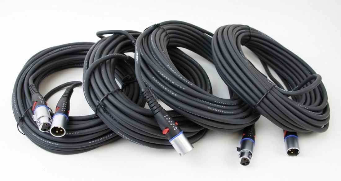 Planet Waves 25 Feet Microphone Cables (4): Four Planet Waves 25 feet Custom Series Balanced Microphone Cables. Est weight: 10 lbs.