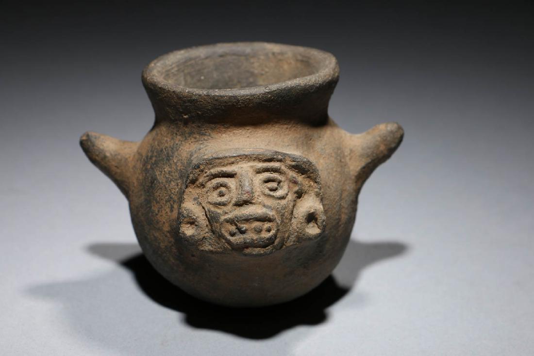 Pre-Columbian Teotihuacan Pottery Vessel (1 of 6)