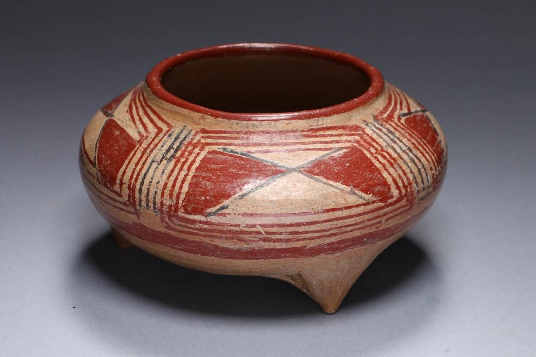 Pre-Columbian Chupicuraro Tripod Bowl (1 of 8)