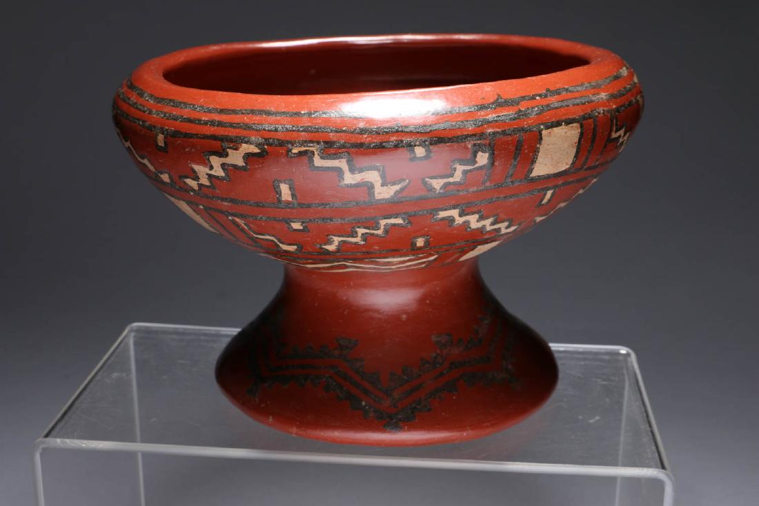 Pre-Columbian Chupicuaro Pedestal Bowl (1 of 6)