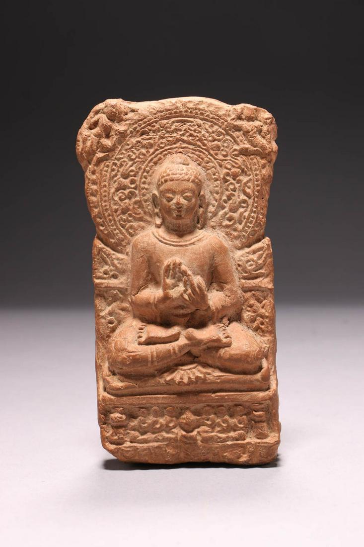 Seating Buddha (1 of 2)