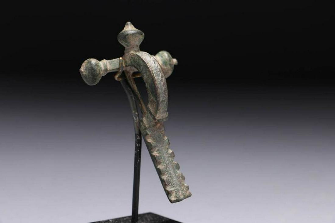 Roman Fibula (1 of 3)