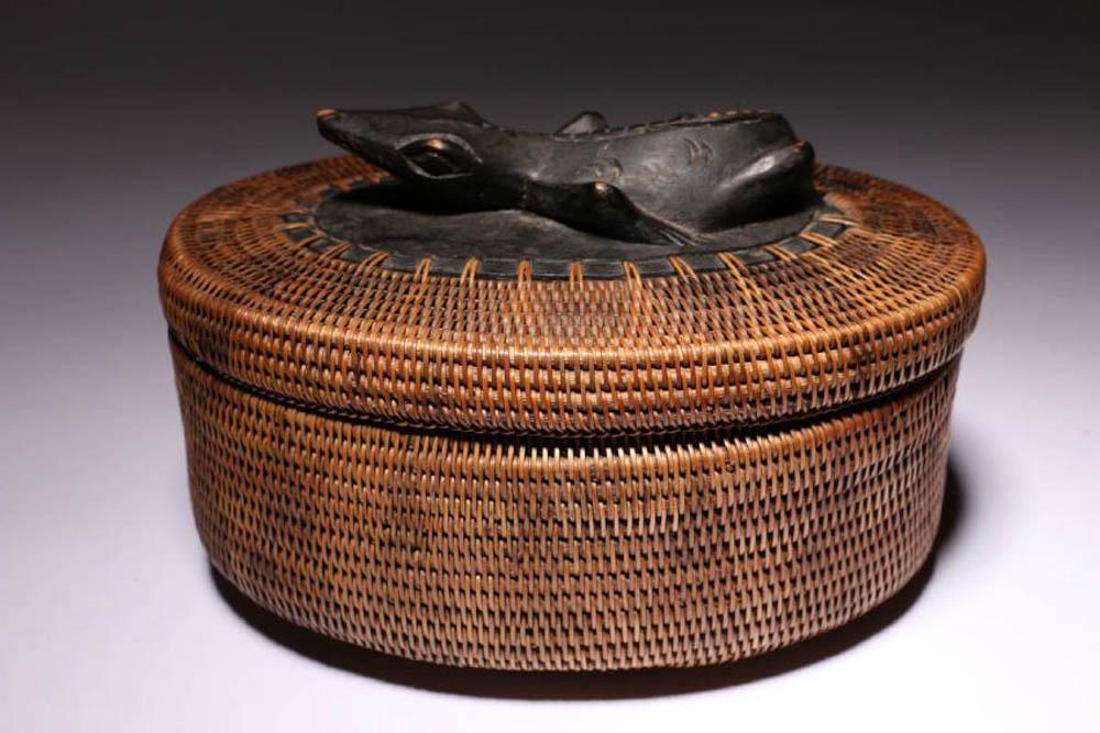 Philippine Woven Animal Basket (1 of 6)