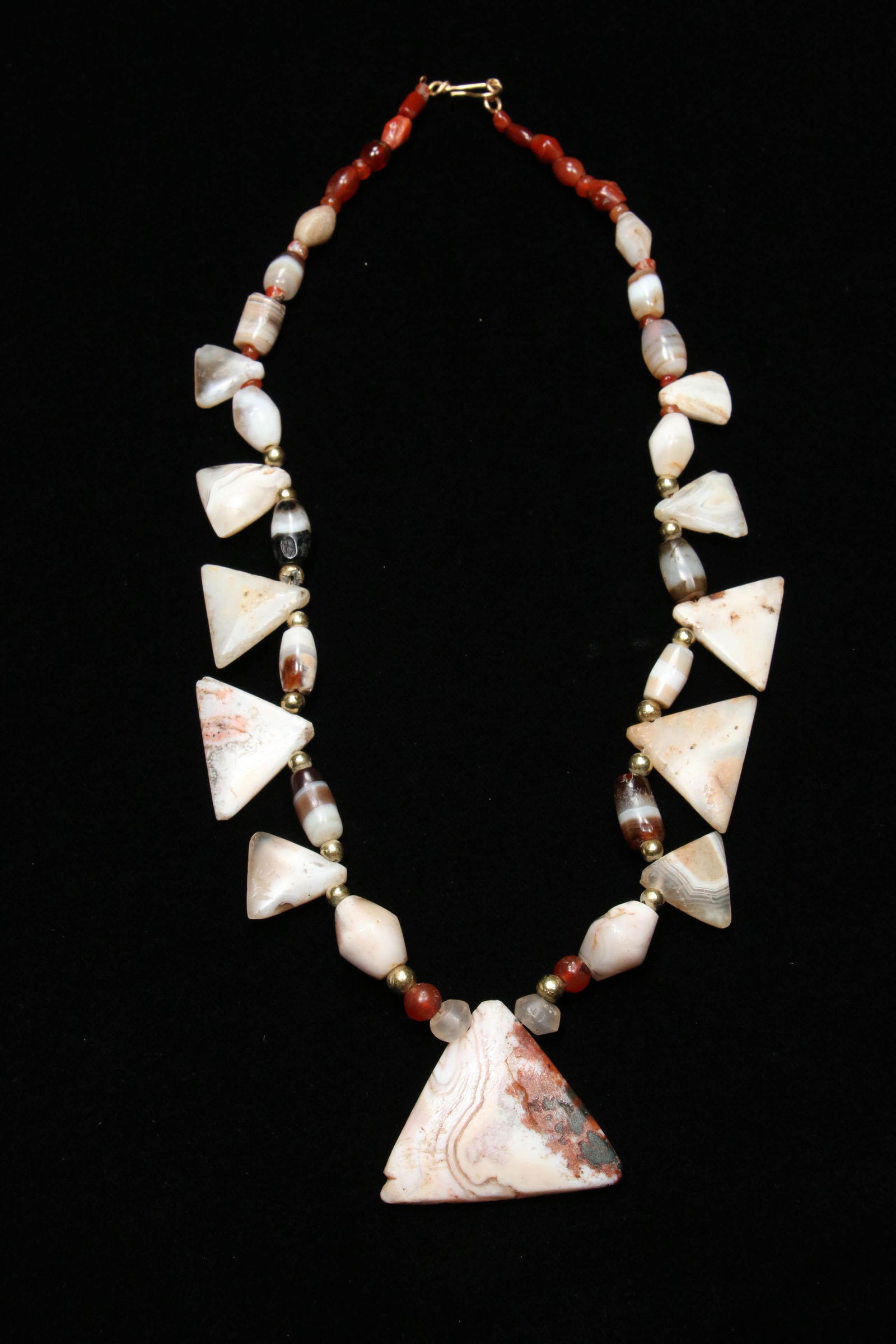 Stone Beaded Necklace (1 of 7)