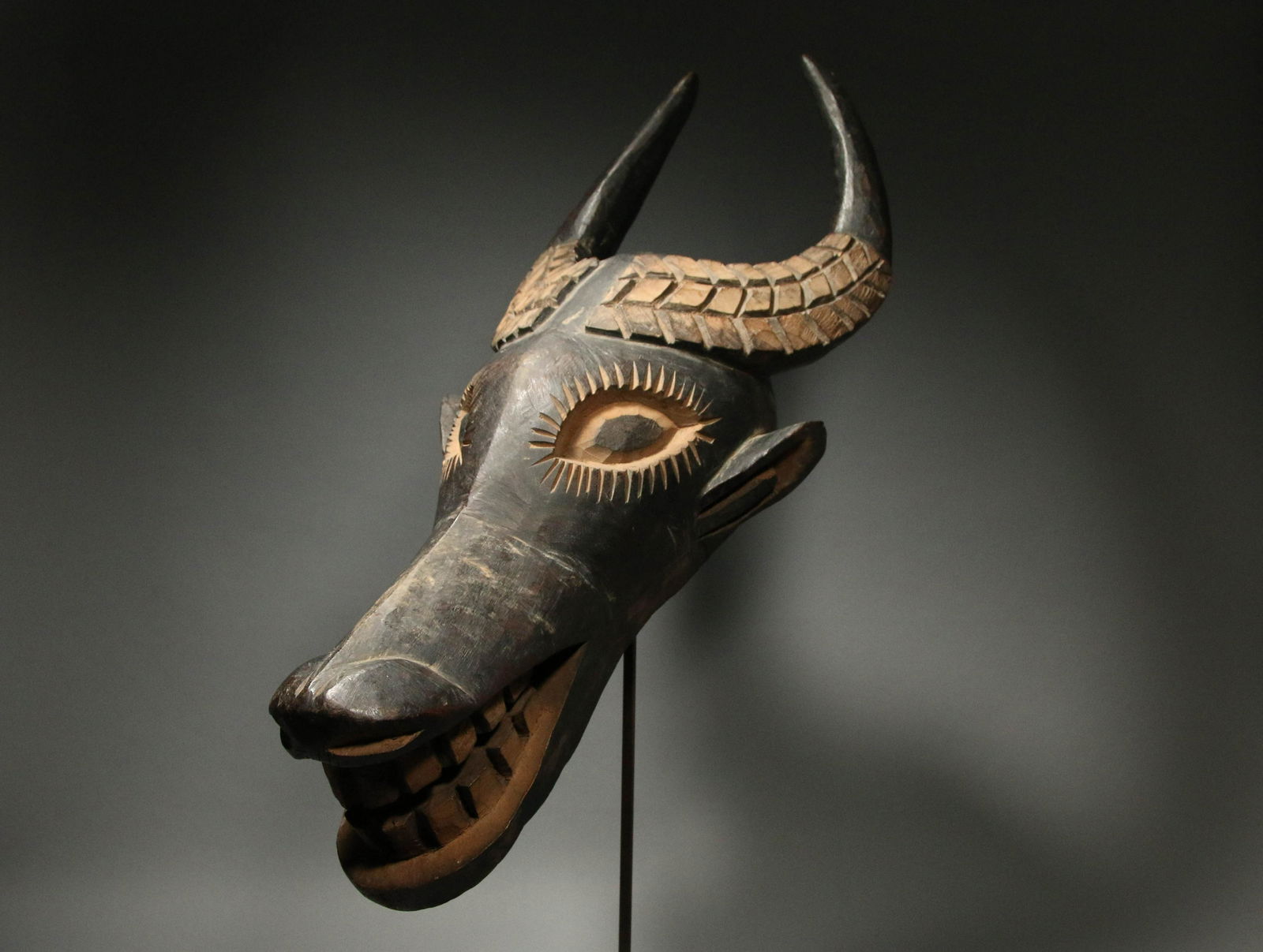 African Art Bamileke Mask (1 of 7)