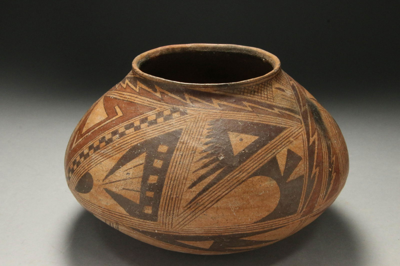 Native American Casas Grandes Pot (1 of 11)