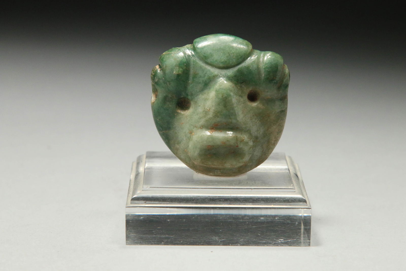 Pre-Columbian Olmec Jade Pendant (1 of 4)