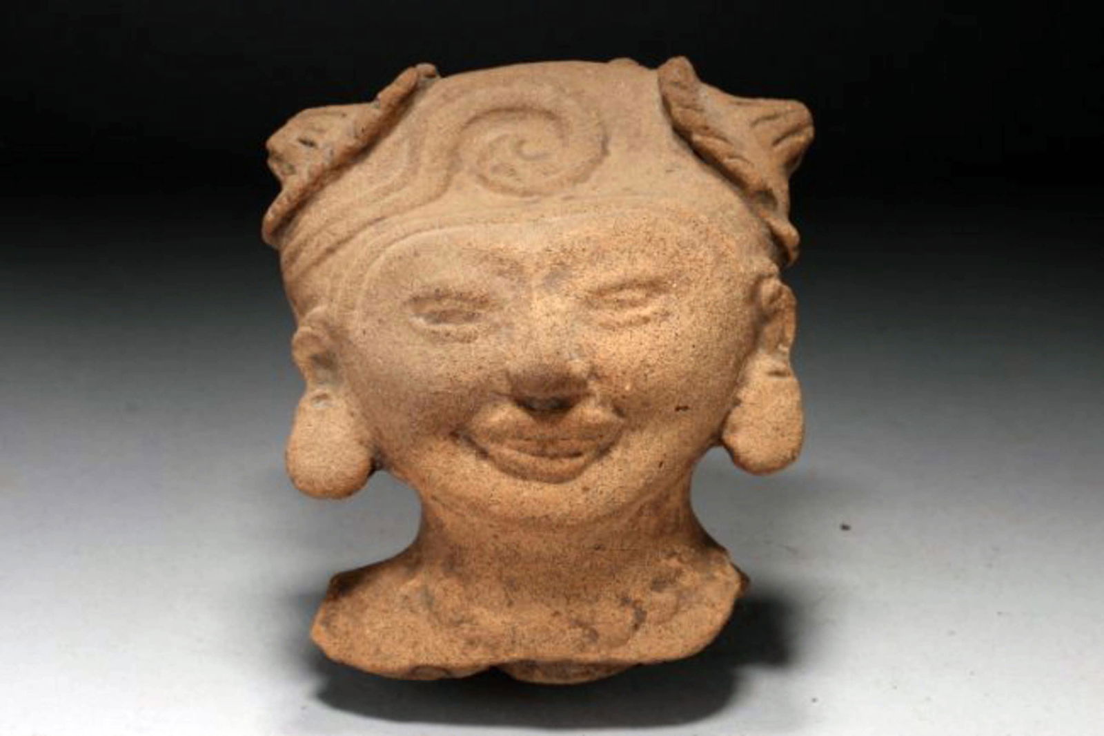 Pre-Columbian Sonriente terracotta  Head (1 of 4)