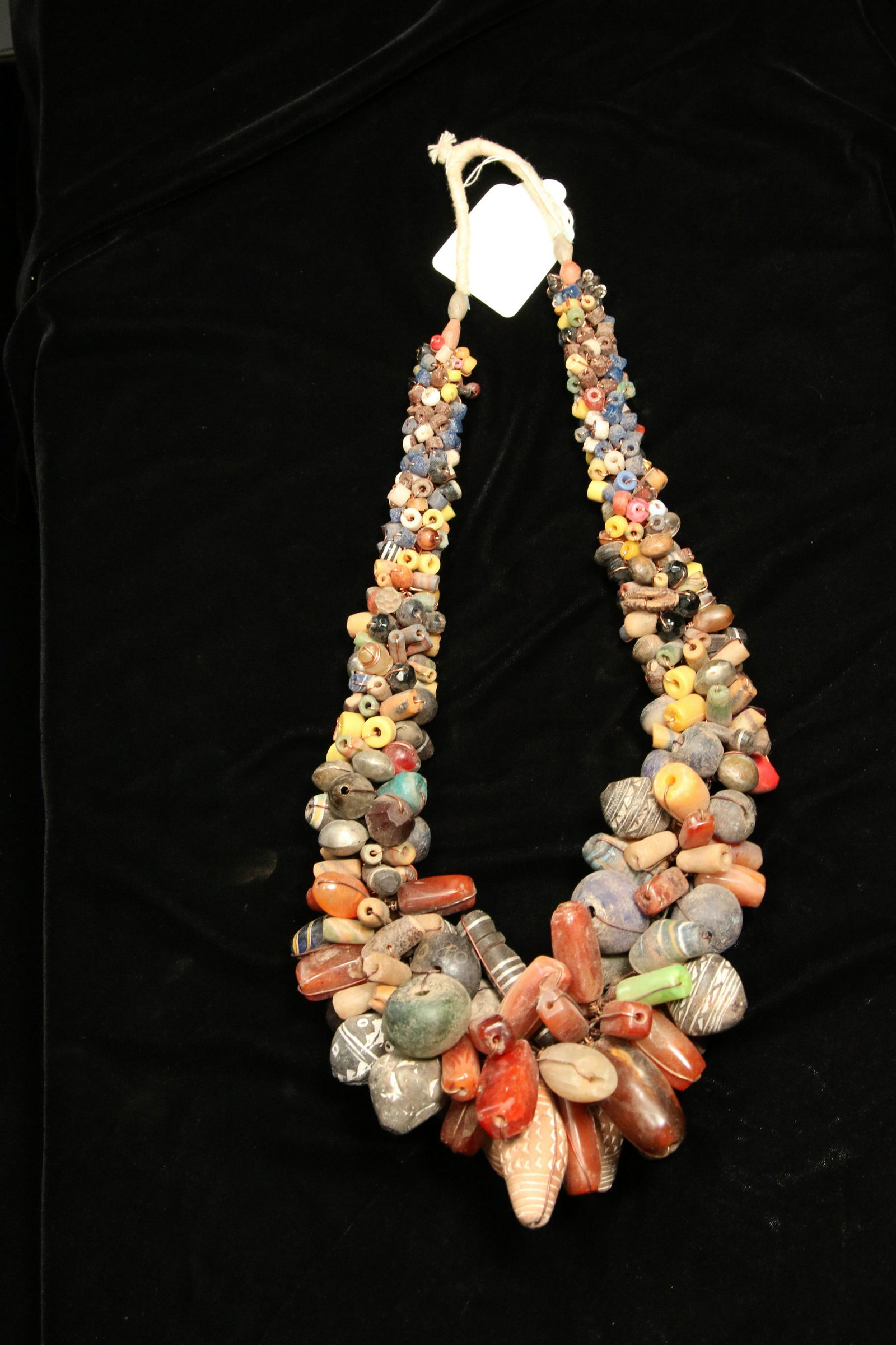 African Art Beaded Necklace (1 of 8)