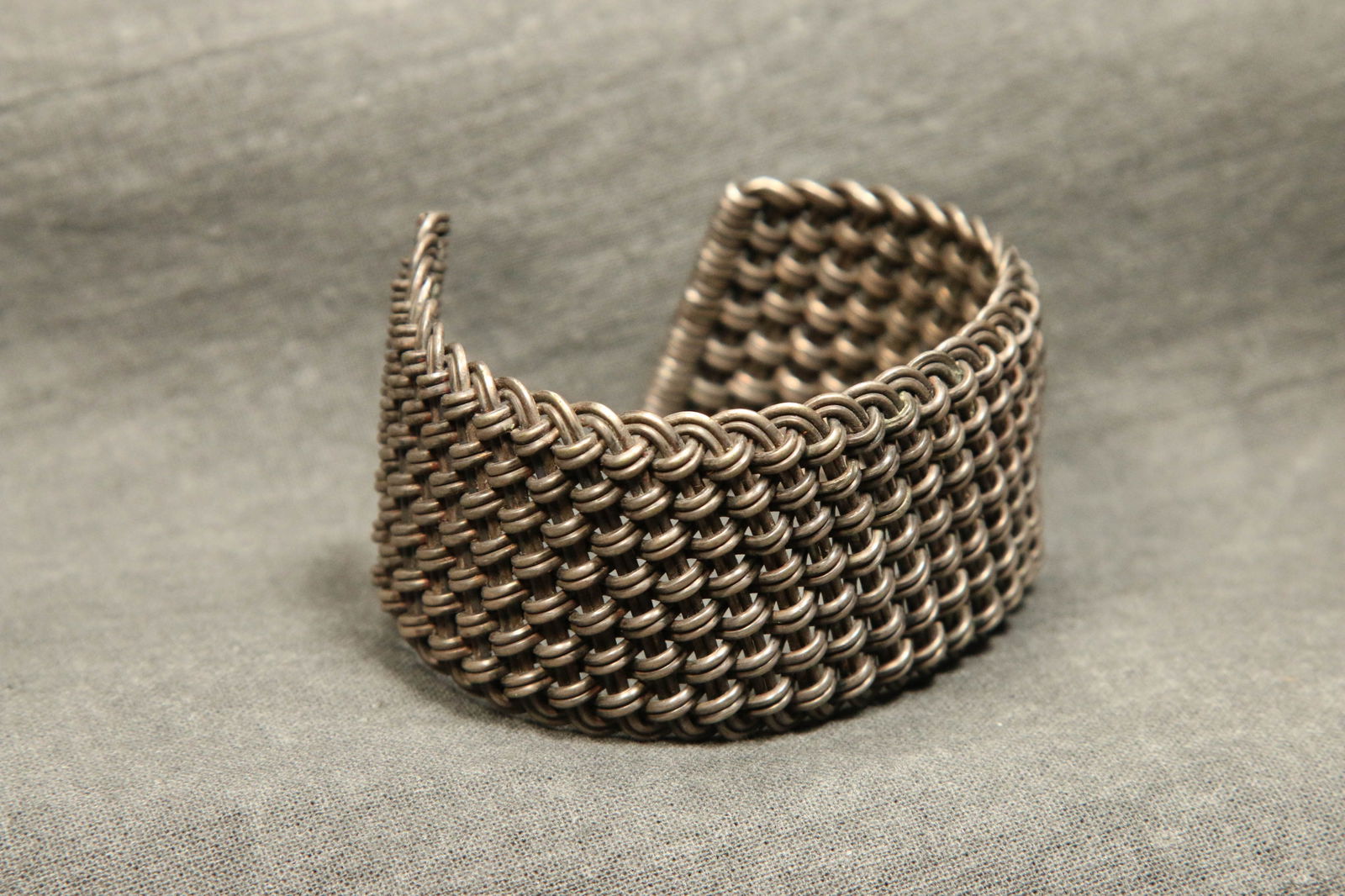 Vintage Woven Cuff Bracelet Silver Metal (1 of 5)