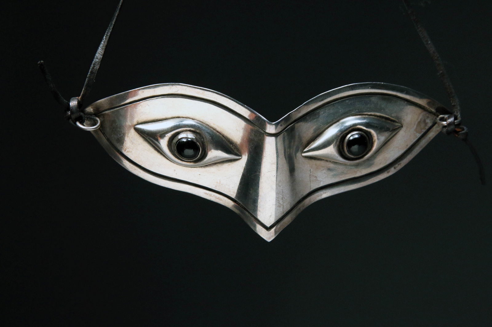 Mexican Silver and Obsidian Necklace - Hubert Harmon (1 of 5)