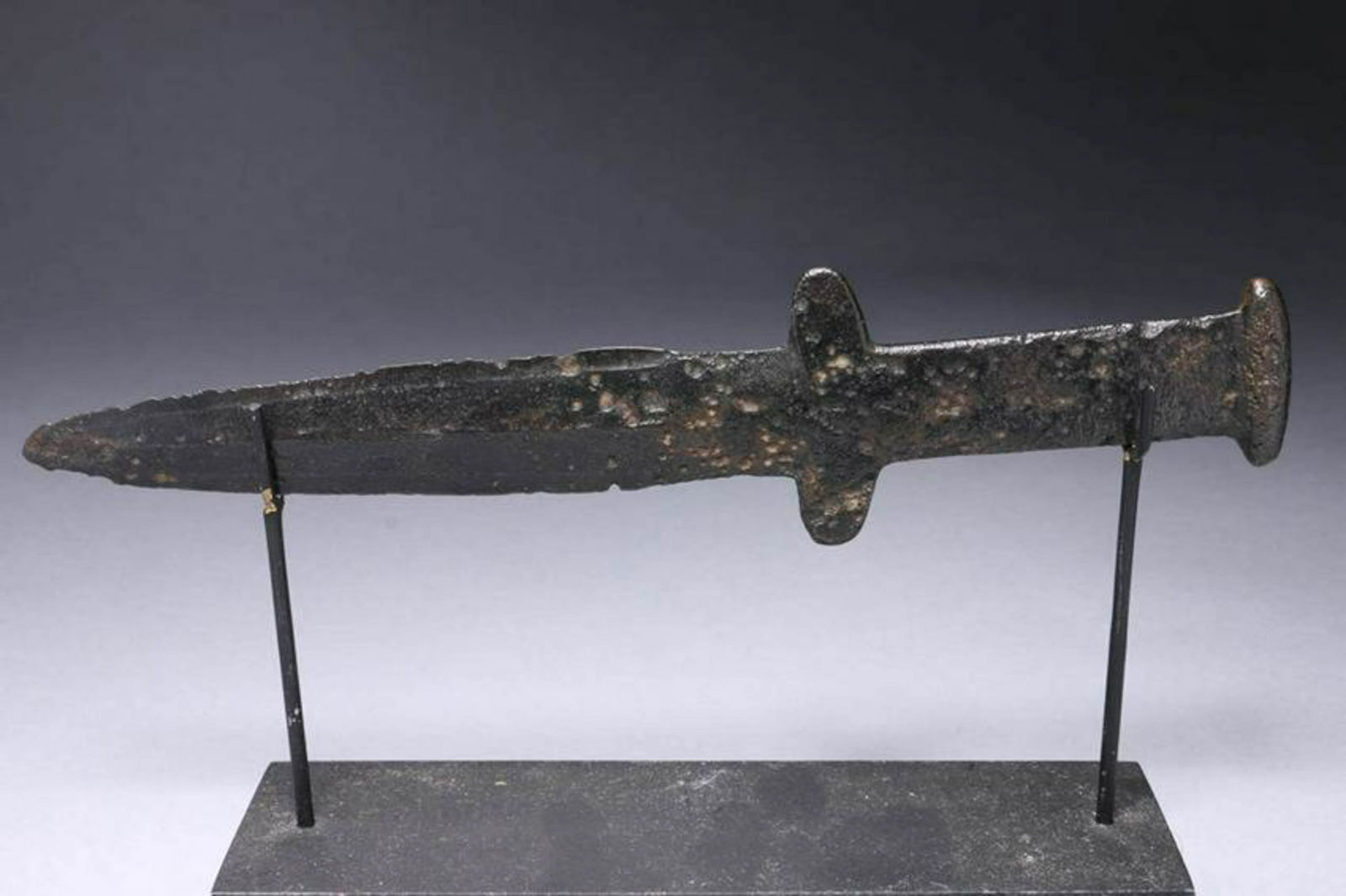 Ancient Scythian Iron Dagger (1 of 3)