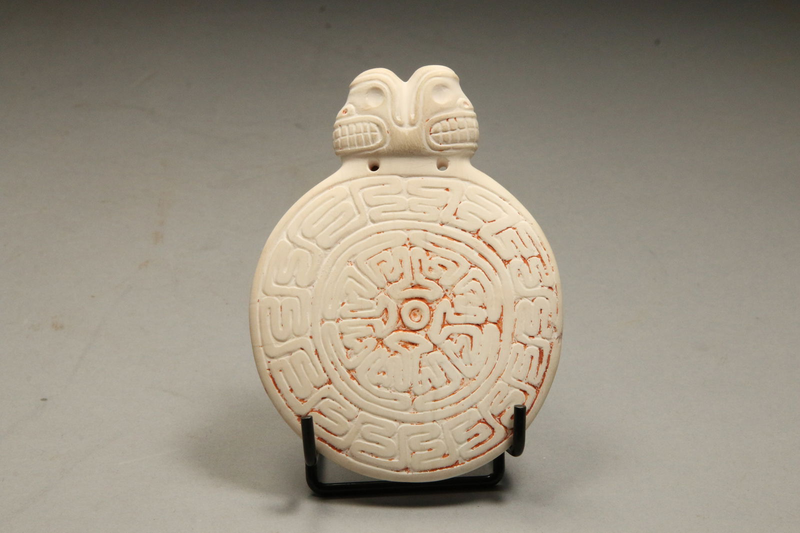 Pre-Columbian Taino Carved Shell (1 of 3)