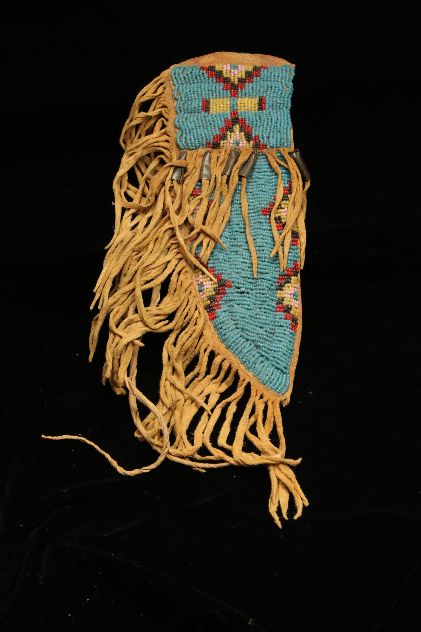 Native American Beaded Knife Sheath (1 of 5)