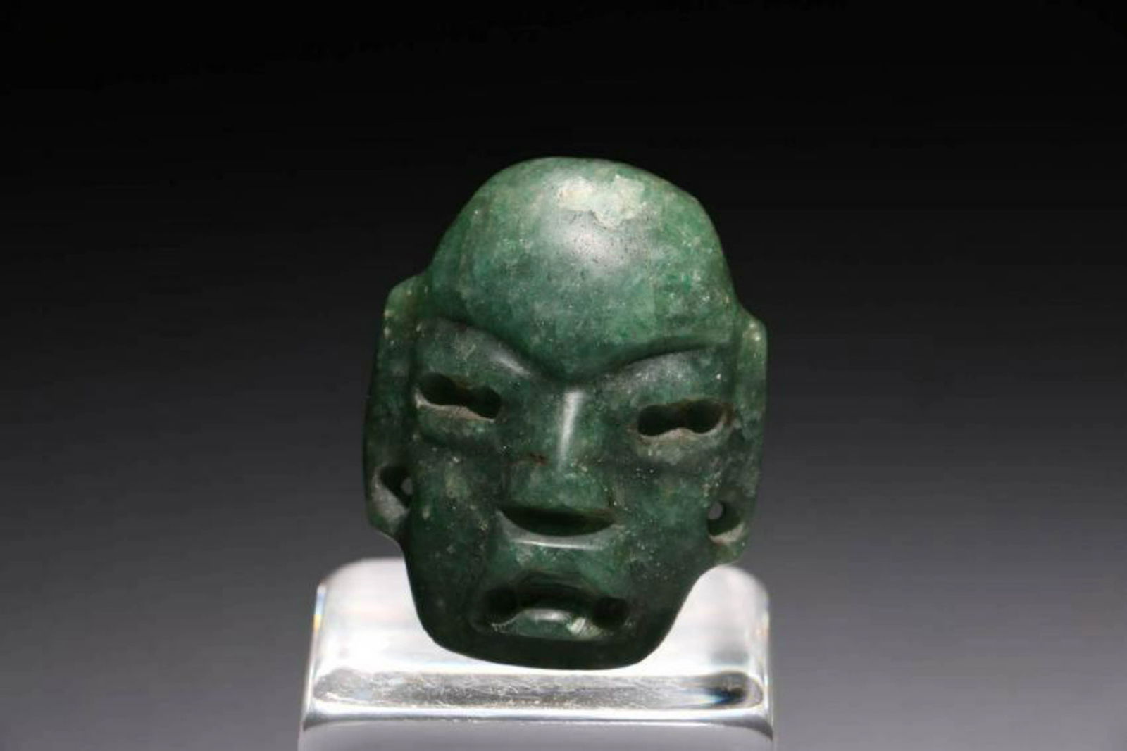 Pre-Columbian Olmec jade Maskette (1 of 3)