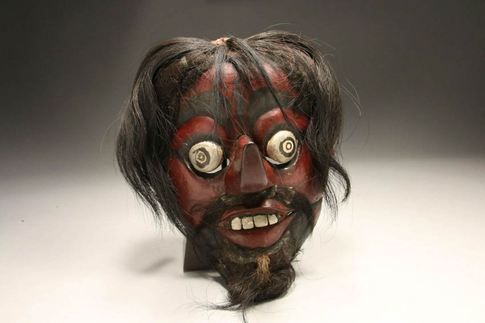 Indonesia Wood Mask (1 of 4)