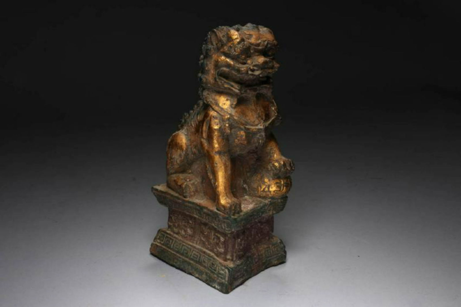 Chinese Metal Foo Dog (1 of 3)