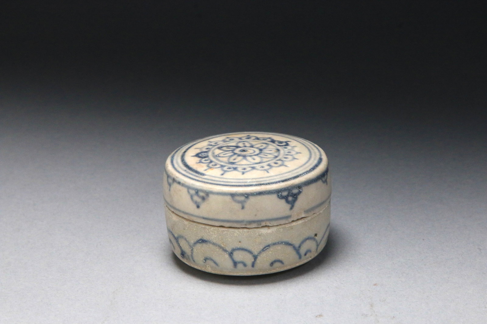 Vietnam Annamese Miniature Covered Box (1 of 4)