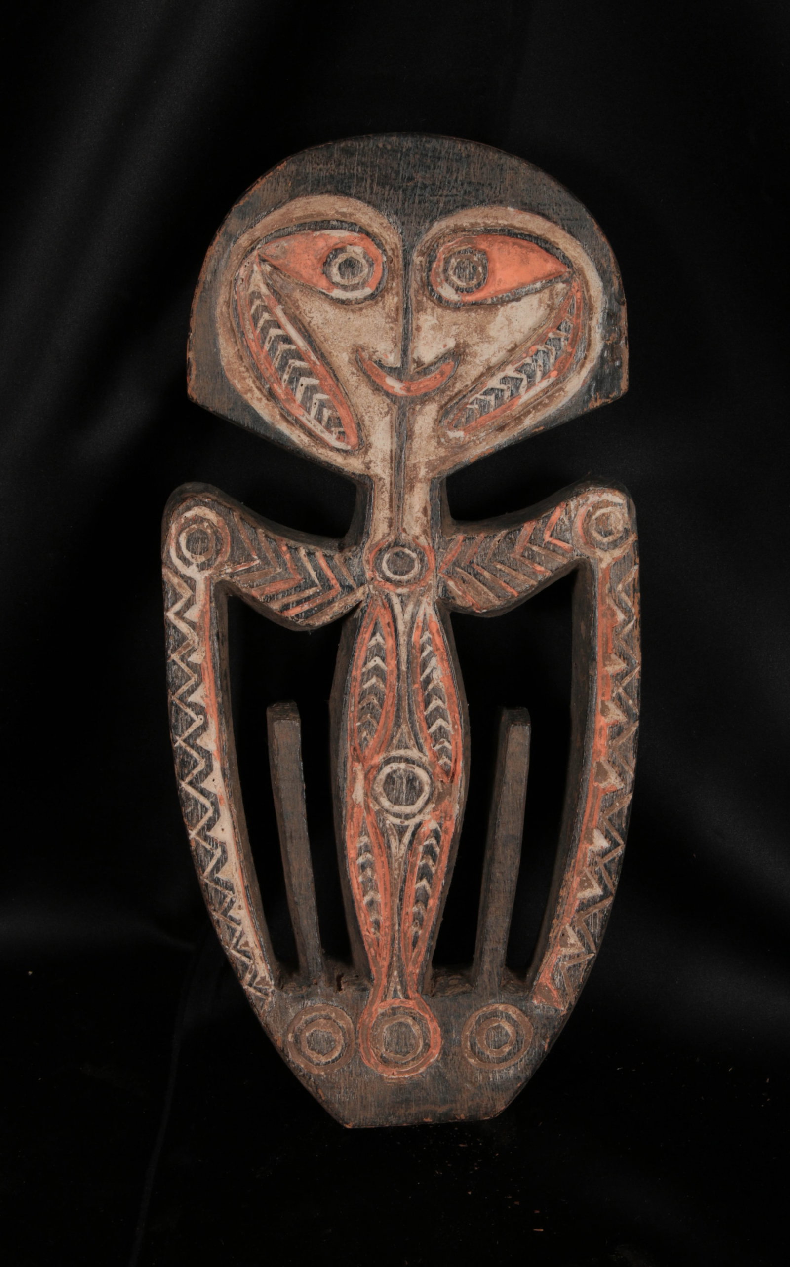 Papua New Guinea Skull Rack (1 of 4)