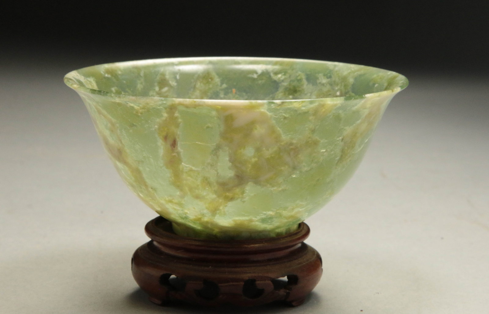 Chinese Small Jade Bowl with Wood Stand (1 of 6)
