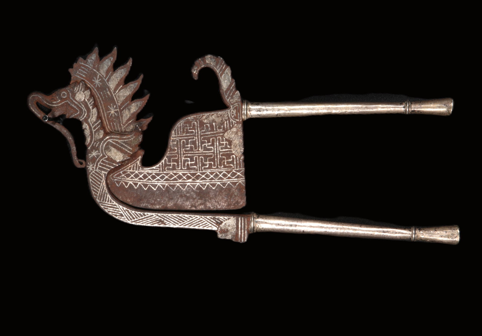 Indonesian Silver Betel Nut Cutter (1 of 3)