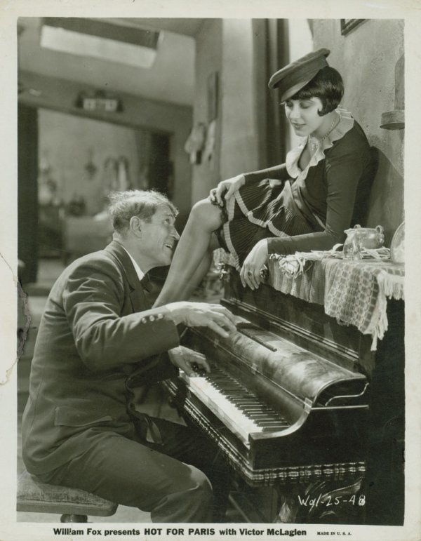 VICTOR MCLAGLEN STILLS VICTOR MCLAGLEN