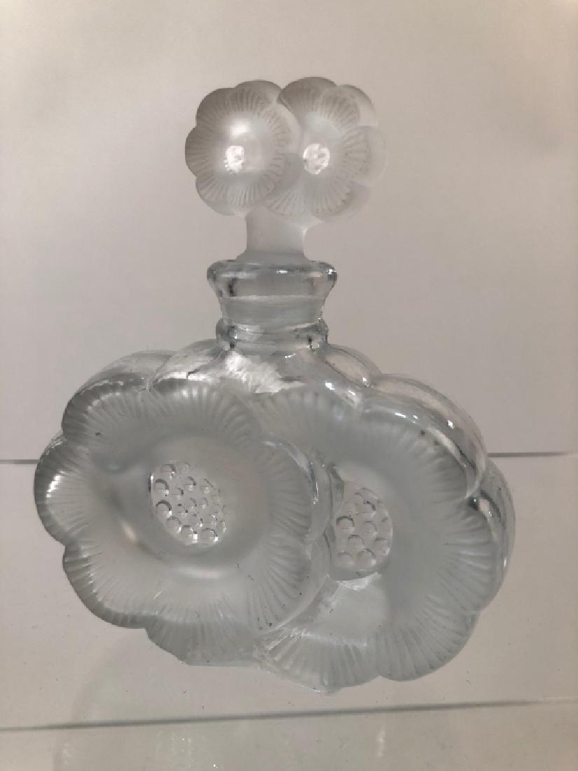 Deux Fleurs Frosted Perfume Bottle Lalique Deux Fleurs Perfume Bottle