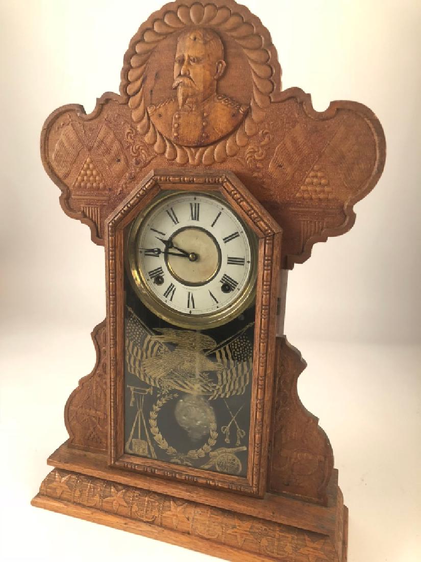 E Ingraham Presidential Oak Clock Ádmiral Schley' (1 of 10)