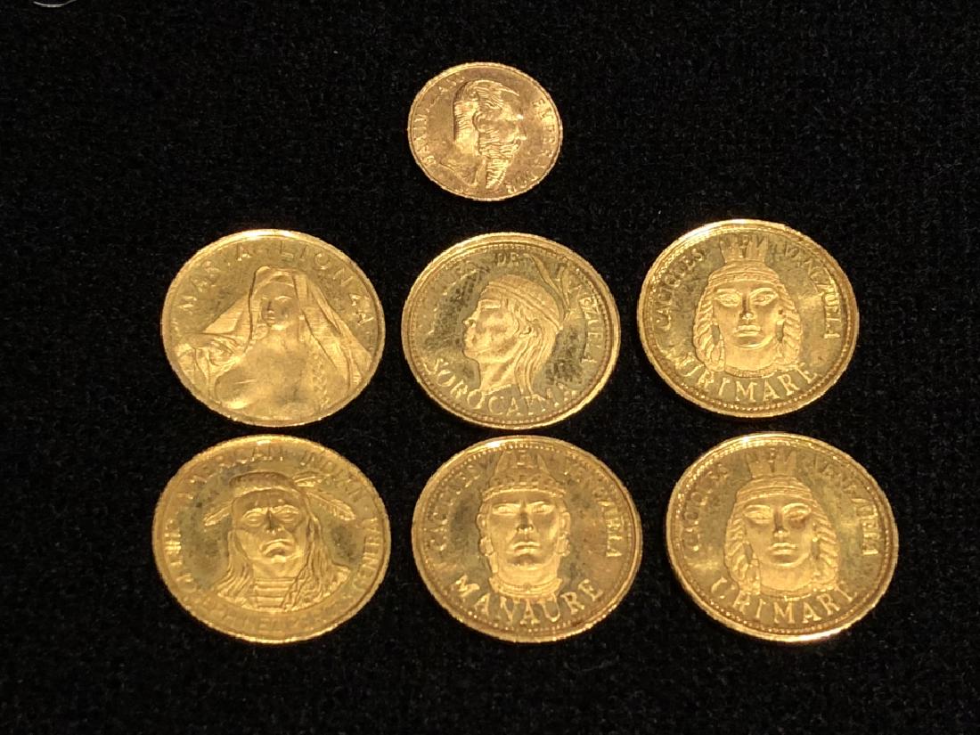 Seven 22k Gold Venezuela Coins (1 of 8)