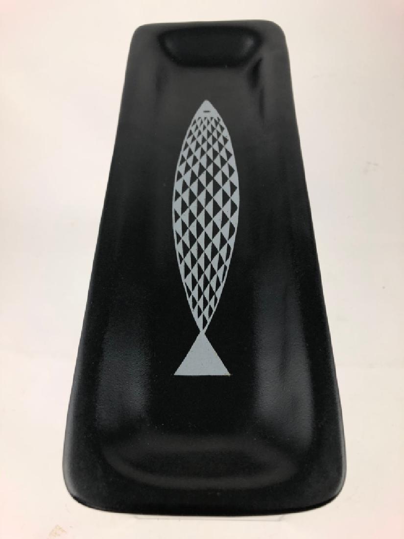 Glidden Pottery Fish Motif Dish / Fred Press (1 of 8)