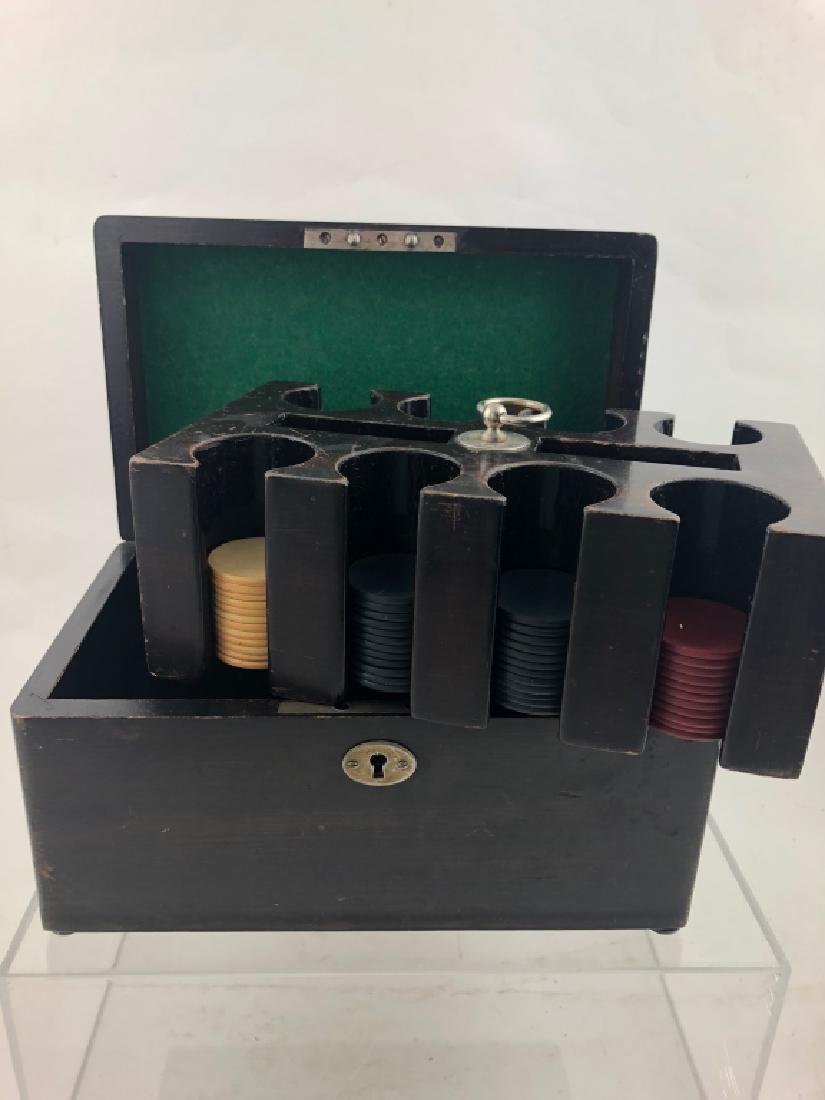 Vintage Poker Chip Box w/ chips (1 of 12)