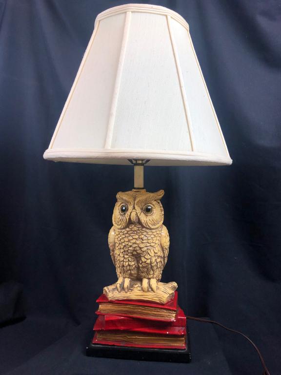 Mid Century Ceramic Lamp Owl Perched on Red Books: Mid Century Ceramic Owl Lamp. Owl sits on three red books. Very Whimsical. Would be wonderful in a vintage mid century decor or a Harry Potter theme room at Hogwarts! Retro Fun! Measures: 26" to the t