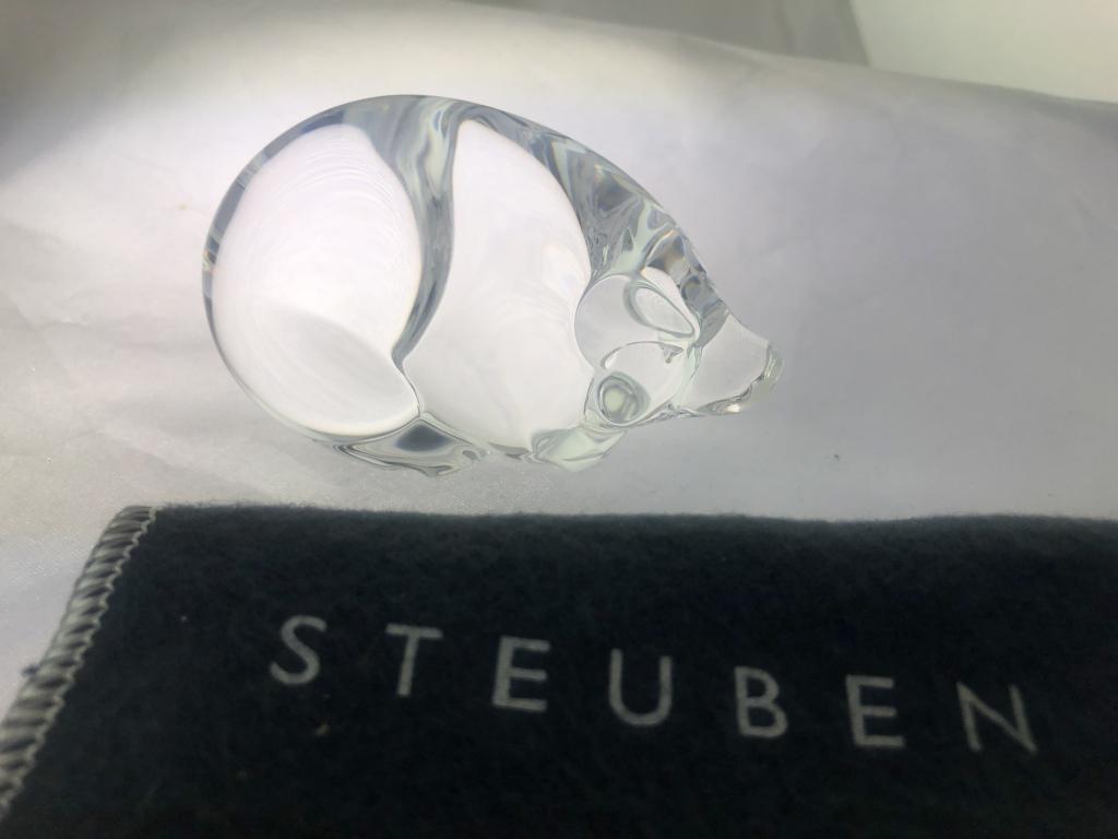 Steuben Signed Pig in Original Box #5522: Steuben Signed Crystal Pig #5522 Prosperity Hand Cooler sculpture Figurine / Paperweight.. Extremely intelligent and independent, the pig is considered by the Chinese to be a symbol of success and goo